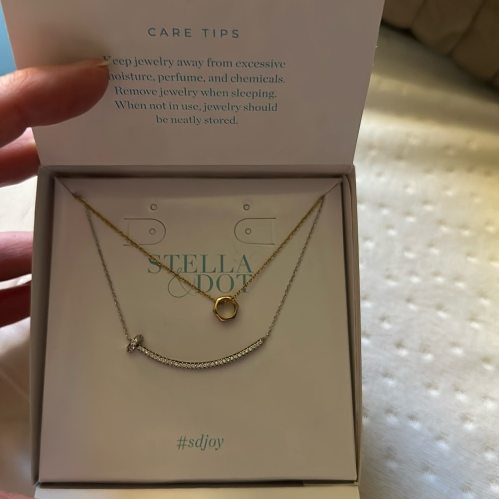 New in Box Stella and Dot Hardware Washer Necklace - Picture 1 of 7